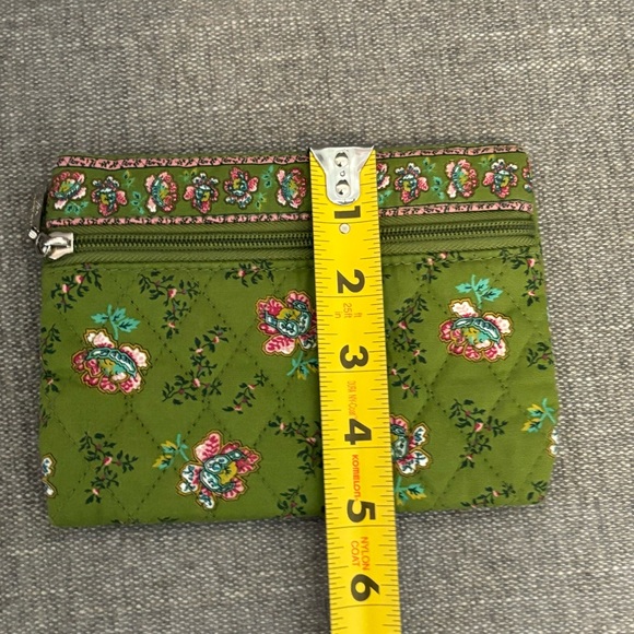 Americana by Sharif Patterned Cosmetic Green Zip Bag Set - Picture 11 of 13